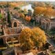A cidade italiana onde o outono encanta o ano inteiro e as ruínas são mais antigas que o Império Romano