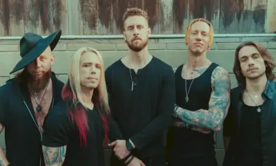 Velvet Chains disponibiliza a inédita ‘War’ do EP ‘How The Story Ends’