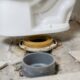 O erro na instalação do vaso sanitário que pode causar vazamentos e mau cheiro no banheiro
