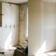 Parede de isopor vira solução barata para deixar a casa mais fresca e reduzir custos