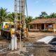 Família gasta R$ 15 mil para abrir um poço artesiano dentro de casa e é surpreendida por multa da fiscalização, porque a água subterrânea pertence ao Estado e não ao dono do terreno