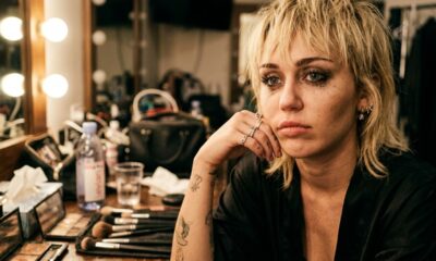 Frase do dia de Miley Cyrus: “Ninguém nota sua dor, mas todos notam seus erros.” Uma reflexão sobre batalhas silenciosas