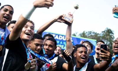 Vasco campeão carioca sub-17 (Foto: Dikran Sahagian/Vasco)