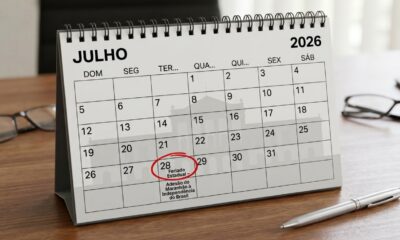 Calendário marcando 28 de julho de 2026 como feriado estadual, com a inscrição "Feriado Estadual – Adesão do Maranhão à Independência do Brasil" e o Palácio dos Leões ao fundo