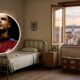 Ele cresceu em um pequeno quarto com três irmãos. Aos 12 anos, mudou-se sozinho para Lisboa. Superou as dificuldades, tornou-se um dos maiores jogadores da história e construiu uma fortuna de US$ 1,4 bilhão