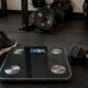 Começar a fazer musculação pode aumentar o seu peso na balança nas primeiras semanas, mesmo que você esteja perdendo gordura