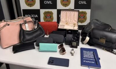 Bolsas de luxo, joias, relógios e outros bens apreendidos pela Polícia Civil