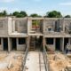 Quanto custa construir 6 kitnets e viver só de aluguel com uma renda mensal previsível no próprio terreno