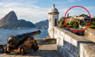 Construída no século XVI para defender a entrada da baía e proteger importantes rotas comerciais, a Fortaleza de São João da Barra tornou-se um dos maiores símbolos de Goa e da presença portuguesa na Ásia