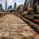 Trabalhadores que escavavam para obras de infraestrutura encontraram uma estrada romana de pedra preservada sob Londres por quase 2 mil anos