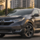 O Honda CR-V 2020 tem motor 1.5 turbo de 190 cv, câmbio CVT, tração integral e porta-malas de até 589 litros, formando um pacote competitivo entre usados