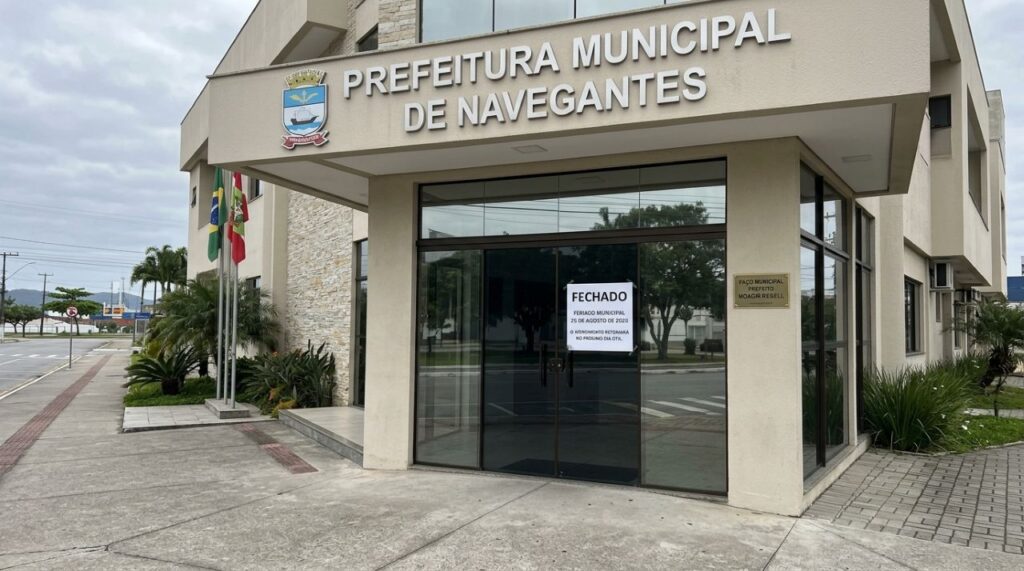 Expediente de bancos, escolas e repartições públicas muda nesta quarta-feira, 26 de agosto