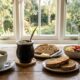 Mate ou café: especialistas revelam qual bebida pode ser a melhor escolha no café da manhã para começar o dia com mais energia
