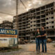 Casal compra apartamento na planta de R$ 500 mil, construtora atrasa a entrega em 2 anos e Justiça manda rescindir o contrato com devolução total
