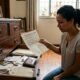Filha encontra um testamento manuscrito na gaveta do pai depois do enterro e cartório explica em quais três situações esse papel tem validade jurídica