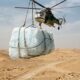Em 1977, um príncipe saudita ordenou que um bloco de gelo fosse transportado por helicóptero, avião e caminhão refrigerado para testar se seria possível transportar icebergs para o deserto
