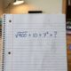 Você consegue resolver √400 ÷ 10 + 7² sem calculadora?