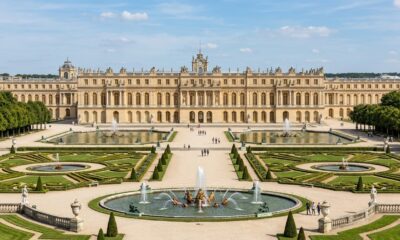 Construído no século XV para servir como residência real e demonstrar o poder da monarquia, o Palácio de Versalhes tornou-se um dos maiores símbolos da França e da história europeia
