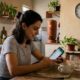 Segundo a psicologia, conferir as horas no celular em vez de olhar para um relógio pode mudar a forma como atenção, memória e percepção do tempo se combinam