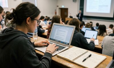 Especialistas em psicologia afirmam: digitar anotações em vez de escrever à mão não é apenas praticidade, mas pode revelar uma forma diferente de processar informações no cérebro