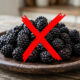 Adeus, amora: essa fruta exótica de cor roxa e preta esconde um sabor encorpado de uva passa com cacau e é o segredo das geleias do sul