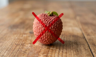 Adeus, lichia: essa fruta exótica asiática tem o exterior idêntico, mas esconde uma polpa suculenta com sabor de jaca doce misturada com morango