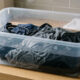 Deixar roupas de molho em vinagre de álcool por 30 minutos: o truque simples que remove o cheiro de suor impregnado das fibras do tecido