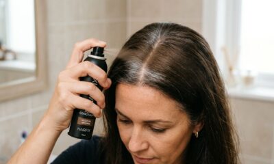 Maquiagem para cabelo: 7 produtos que escondem falhas, cobrem fios brancos e transformam o visual em segundos