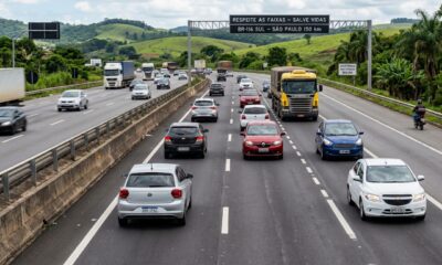 O que significa a faixa branca pintada no meio da rodovia que muitos motoristas interpretam de forma errada