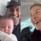 Tela dividida mostra Léo Santana com bebê Levi sorrindo e Lorena Improta sorrindo no carro.