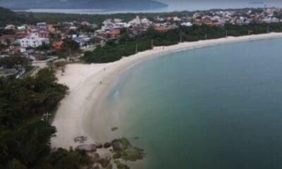 Praias relaxantes: águas tranquilas atraem banhistas no Brasil
