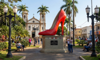 A Capital do Calçado Feminino produz 120 mil pares por dia e foi a 4ª cidade do Brasil a ter luz elétrica em 1901