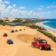 Parece um deserto no Brasil, mas é uma praia: o destino com dromedários, dunas e águas cristalinas que chama atenção pela paisagem incomum