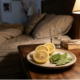 Colocar limão e folhas de louro no quarto à noite antes de dormir: para que serve e por que o truque é recomendado e como sua família agradece no próximo dia