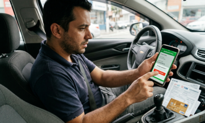 Motorista cancela seguro de carro de R$ 250 por mês direto no aplicativo, empresa ignora o clique, continua debitando no cartão de crédito por um ano e é condenada a devolver R$ 6 mil
