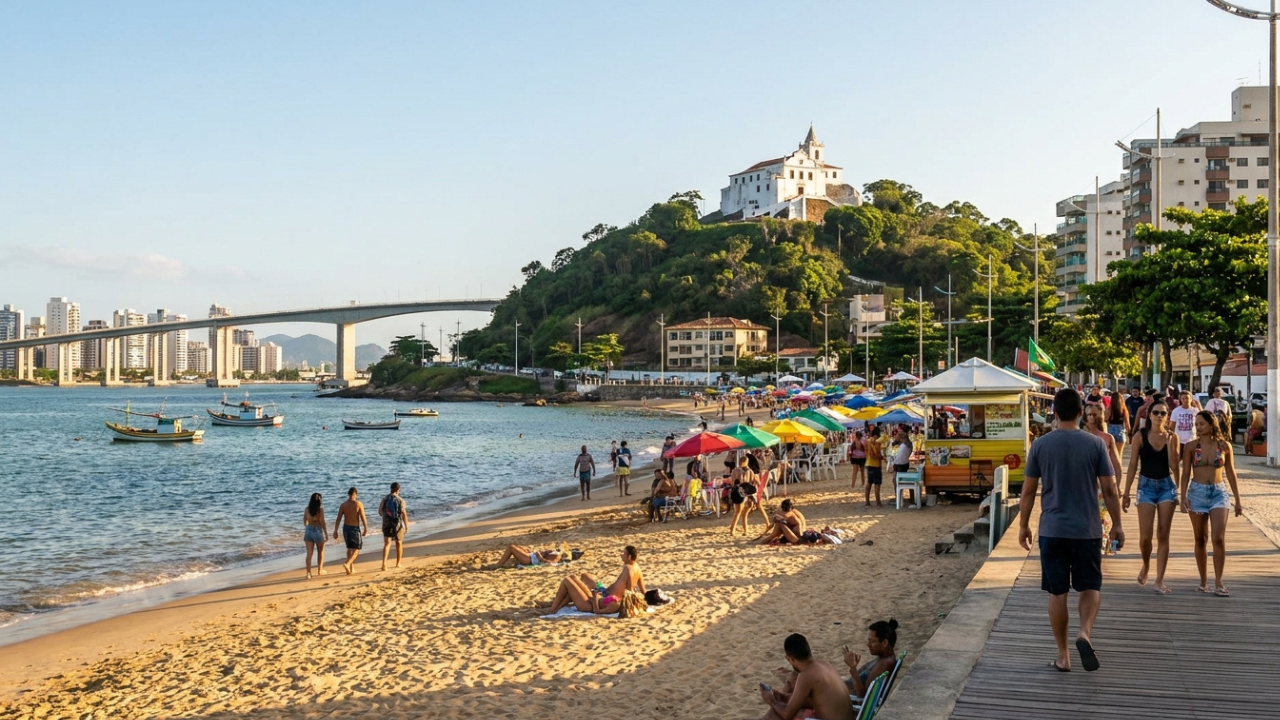 Fundada em 1535, esta é a cidade mais antiga do Espírito Santo e guarda um convento no alto de um penhasco de 154 metros