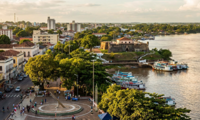 A única capital brasileira cortada pela Linha do Equador com um obelisco de 30 metros que vira um relógio de sol duas vezes por ano