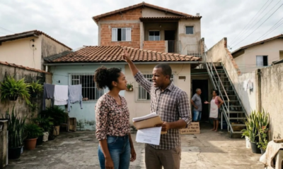 O famoso "quem casa, quer casa": Filha constrói casa de R$ 95 mil na laje dos pais e ex-marido aciona Justiça após o casamento acabar exigindo metade do valor investido na obra do quintal alheio