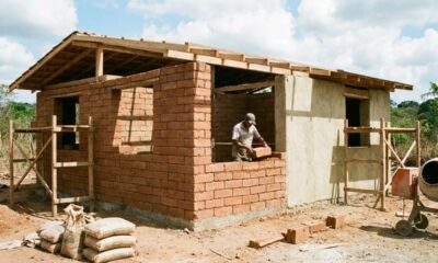Quanto custa fazer uma casa de 48 m² com tijolo ecológico e qual a diferença no orçamento final