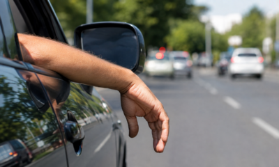 Um hábito aparentemente inofensivo dentro do carro pode gerar multa de R$ 130 e 4 pontos na CNH