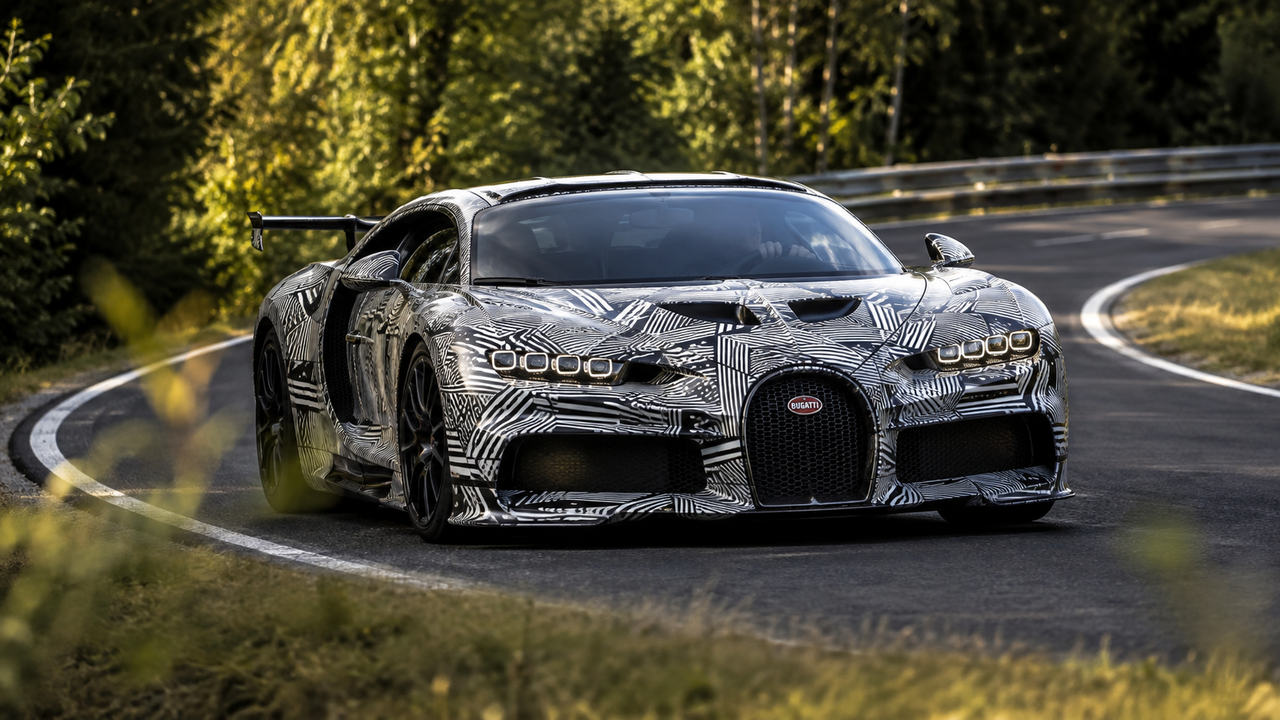 Bugatti Brouillard de R$ 120 milhões é flagrado na estrada durante testes com motor W16 de 1.600 cv