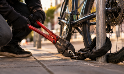 Você usa uma corrente pesada contra roubo de bicicleta, mas dessa forma você realmente ajuda o ladrão