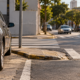 Uma atitude recorrente ao estacionar pode gerar multa de R$ 293 e 7 pontos na CNH por deixar o carro em uma esquina a menos de cinco metros da via transversal
