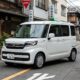 A Toyota tem um carro familiar por 380 mil coroas. Ele pode rebater os assentos para que se transformem em um quarto