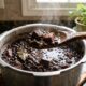 Feijoada light de panela: receita saborosa e mais leve para o almoço de domingo