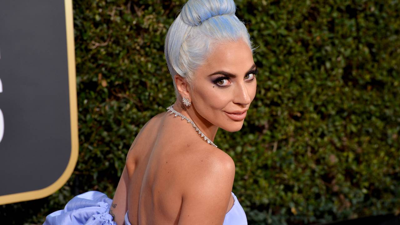 Frase do dia de Lady Gaga: “Algumas mulheres escolhem seguir os homens, e algumas mulheres escolhem seguir seus sonhos.” Uma reflexão sobre independência e escolhas pessoais