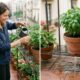 Linda Chalker-Scott, horticultora nos EUA: a camada de pedras no fundo do vaso não melhora a drenagem, mas faz a água se acumular perto das raízes