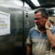 Síndico afixa lista com nomes de vizinhos inadimplentes no elevador e condomínio é condenado a indenizar moradores em R$ 10 mil cada por vexame