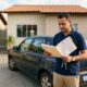 Filho recebe o carro do pai falecido, começa a usar no dia a dia e durante o licenciamento descobre que não pode transferir o veículo antes de concluir o inventário