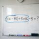 Sem calculadora, prove que ainda lembra da matemática básica: (100 – 35) ÷ 5 × 10 – 5